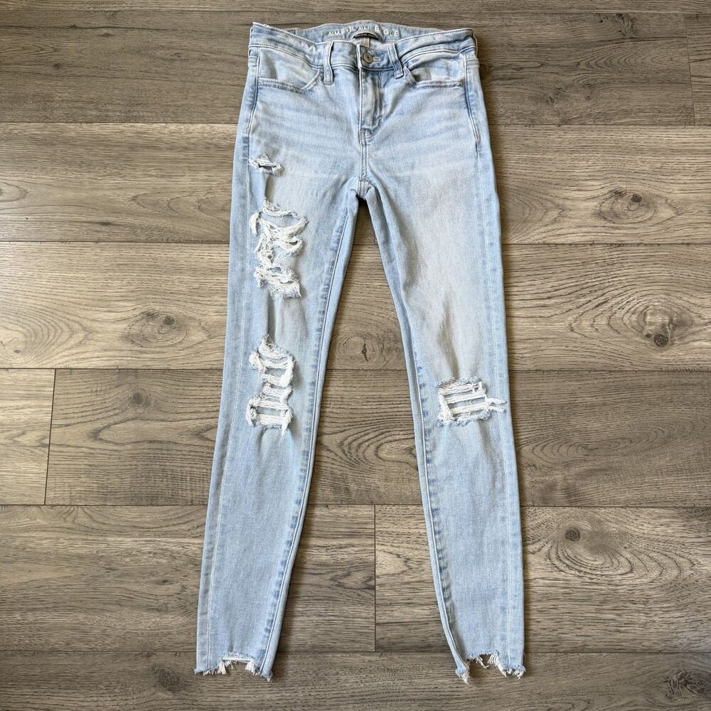 American Eagle Next Level Stretch Skinny Jeans Distressed Light Wash Size 0 Reg - Picture 1 of 8